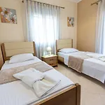 Apartamento Nikorina Apts *