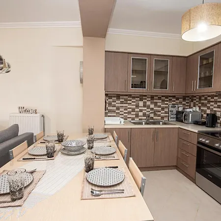 Nikorina Apts Лефкада