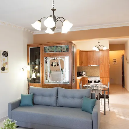 Nikorina Apts Лефкада