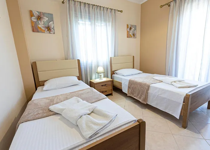 Appartement Nikorina Apts *